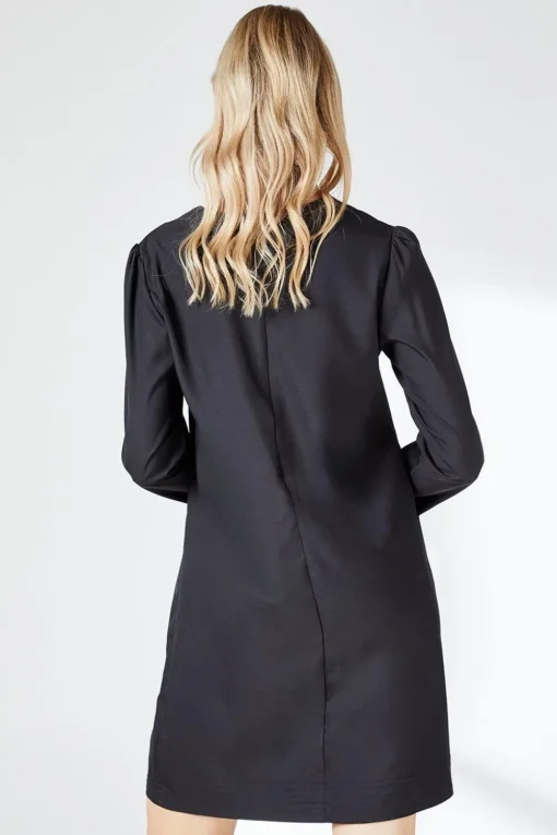 Black Crepe Stitch Detail Shift Dress