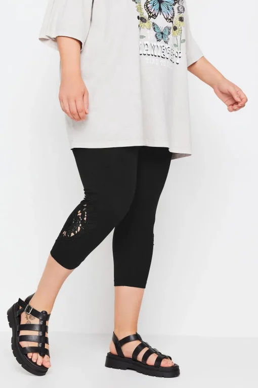 Cropped Lace Leggings