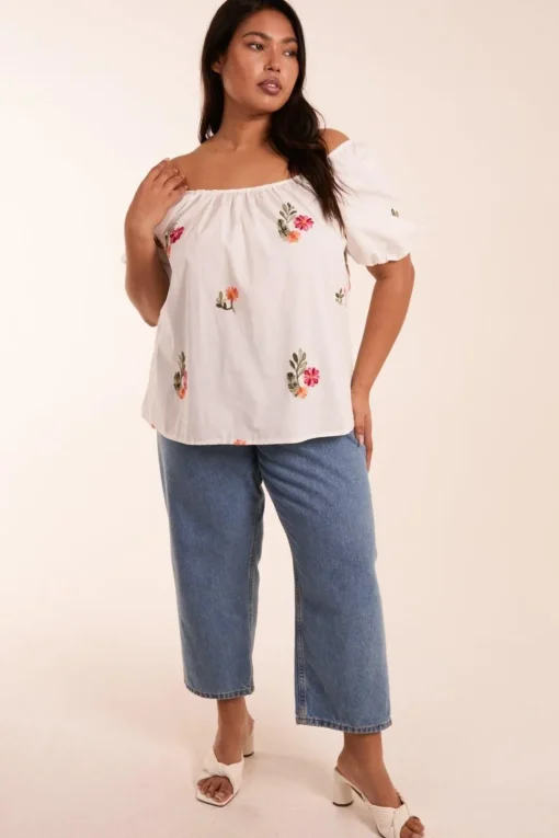 Curve Milkmaid Flower Embroidered Top