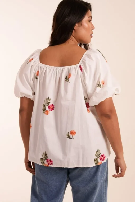 Curve Milkmaid Flower Embroidered Top