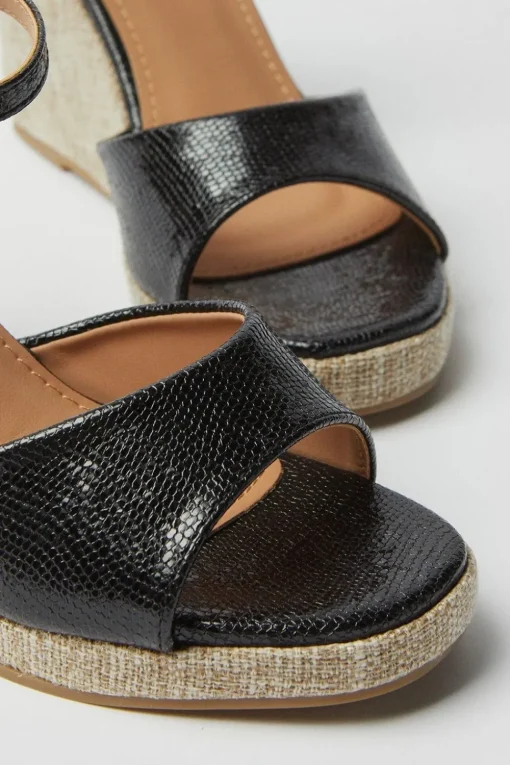 Dexy High Wedge Sandals