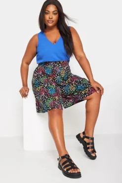 Ditsy Floral Print Jersey Shorts