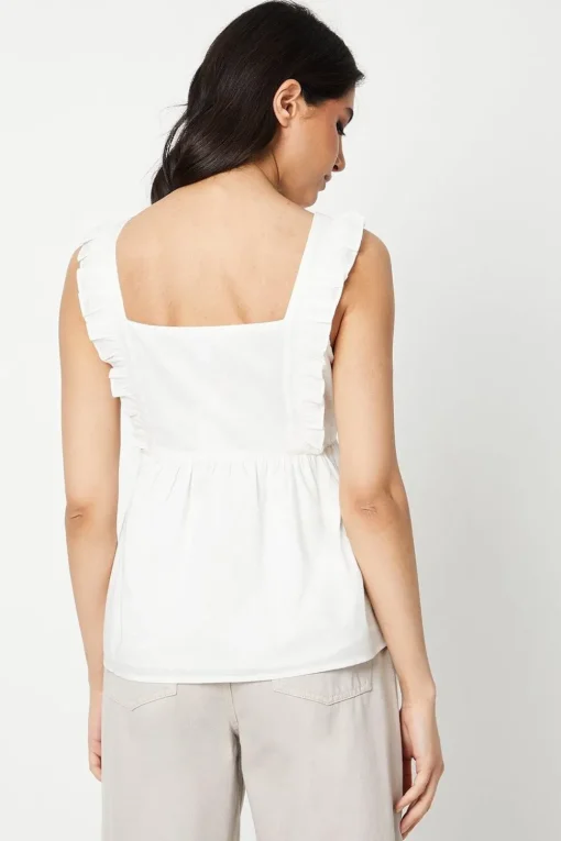 Embroidered Sleeveless Blouse