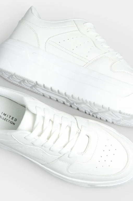 Extra Wide Fit Trainers