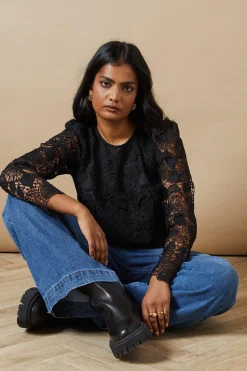 Floral Premium Lace Longsleeve Top