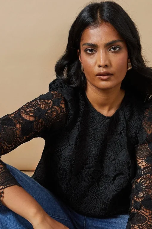 Floral Premium Lace Longsleeve Top