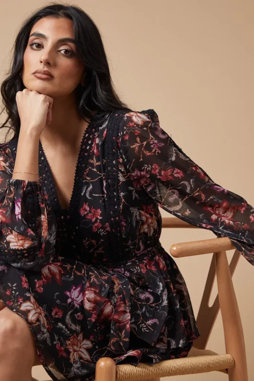 Floral Printed Lace Trim Tiered Belted Mini Dress