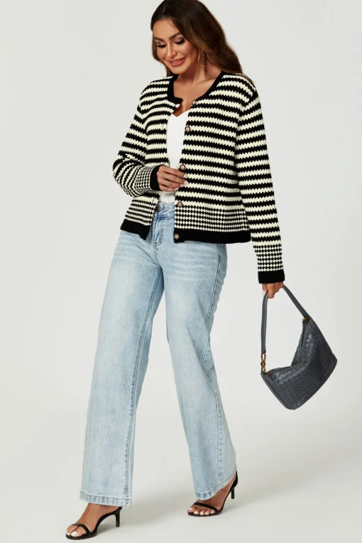 Geo Pattern Knitted Cardigan In Black