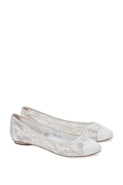 Lace 'Sweetie' Flat Pumps