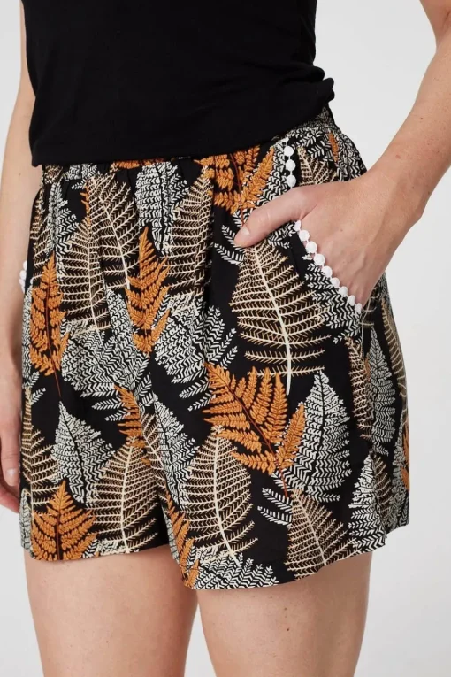 Leaf Print High Waist Shorts