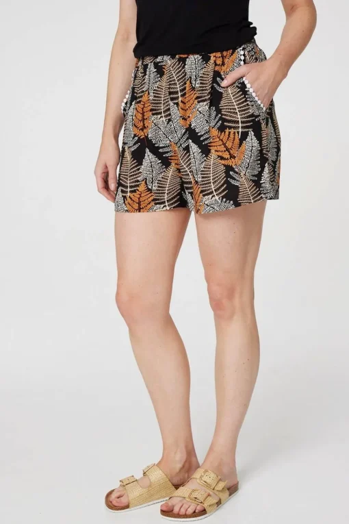 Leaf Print High Waist Shorts