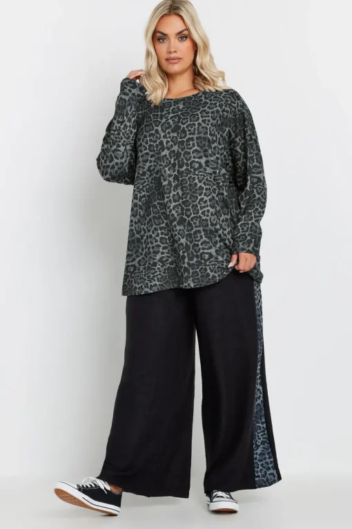 Leopard Print Jumper