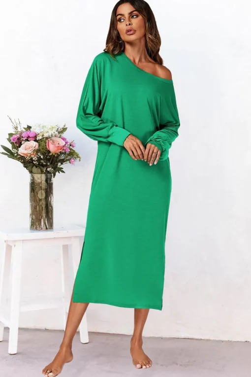 Long Sleeves Scoop Neckline Slit Hem Midi Dress In Green