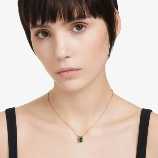 Matrix Green Mixed Cuts Gold Tone Plated Necklace 5677141