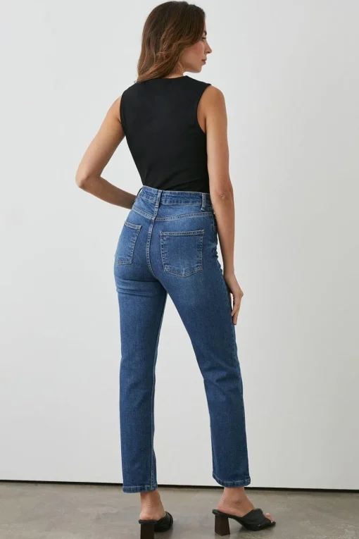 Mom Jean