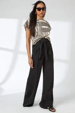 Mono Geo Print Short Sleeve Top