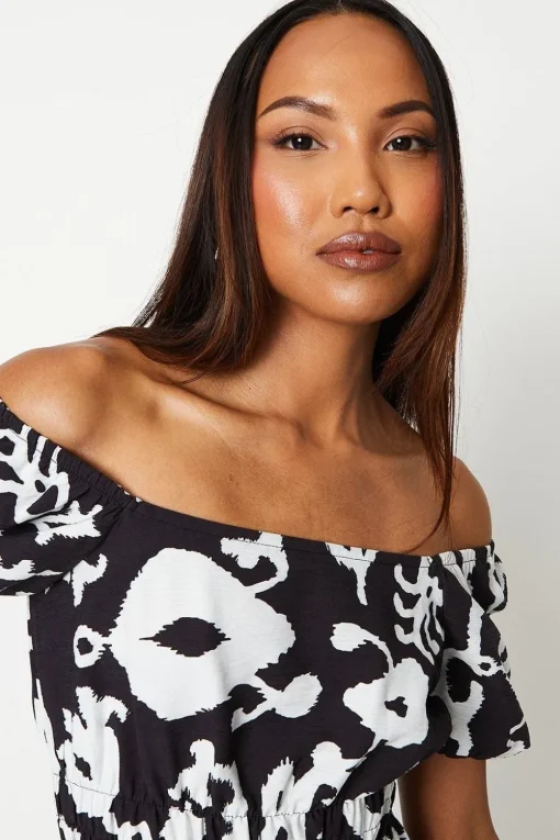 Mono Shirred Waist Square Neck Midi Dress