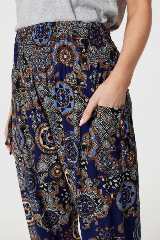 Mosaic Print Pocket Detail Pants