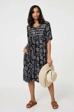 Paisley Print Keyhole Neck Relaxed Dress