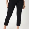 Petite Comfort Stretch Slim Jeans