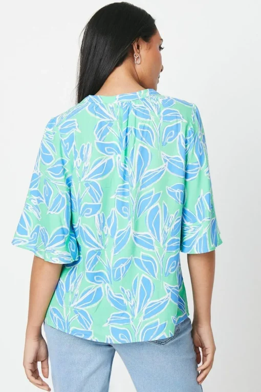 Petite Green Floral Flute Sleeve Blouse