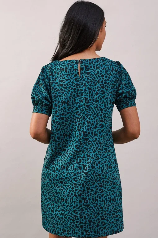 Petite Green Short Sleeve Jacquard Ponte Shift Dress