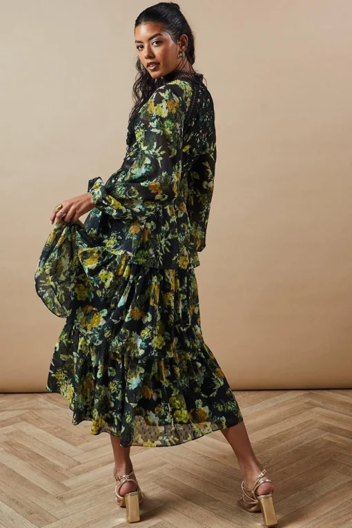 Petite Occasion Floral Lace Trim Dobby Chiffon Tiered Midaxi Dress