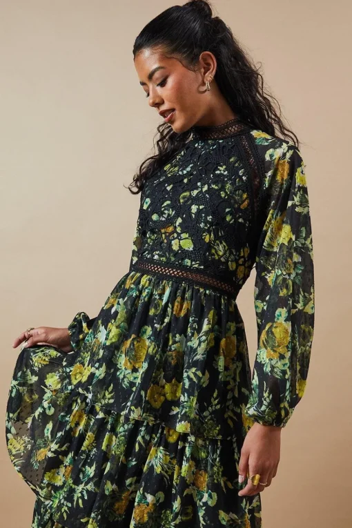 Petite Occasion Floral Lace Trim Dobby Chiffon Tiered Midaxi Dress