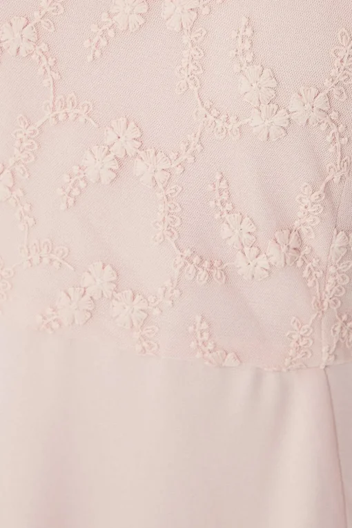 Petite Occasion Lace Short Sleeve Midi Dress