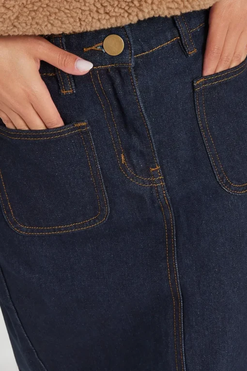 Petite Pocket Patch Denim Skirt