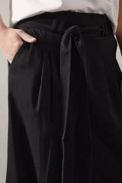 Petite Self Belted Wide Leg Trouser