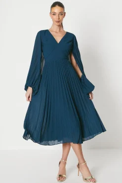 Pleated Georgette Dress With Oversized Sleeve