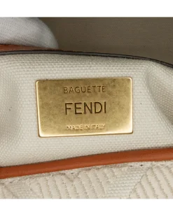 Preloved graphy White Canvas and Leather Shoulder Bag