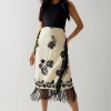 Premium Embroidered Tassel Sarong