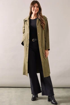 Premium Hooded Mac