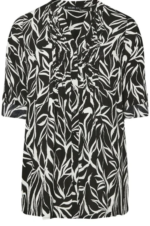 Printed Pintuck Blouse