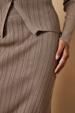 Ribbed Knitted Midi Skirt Co Ord
