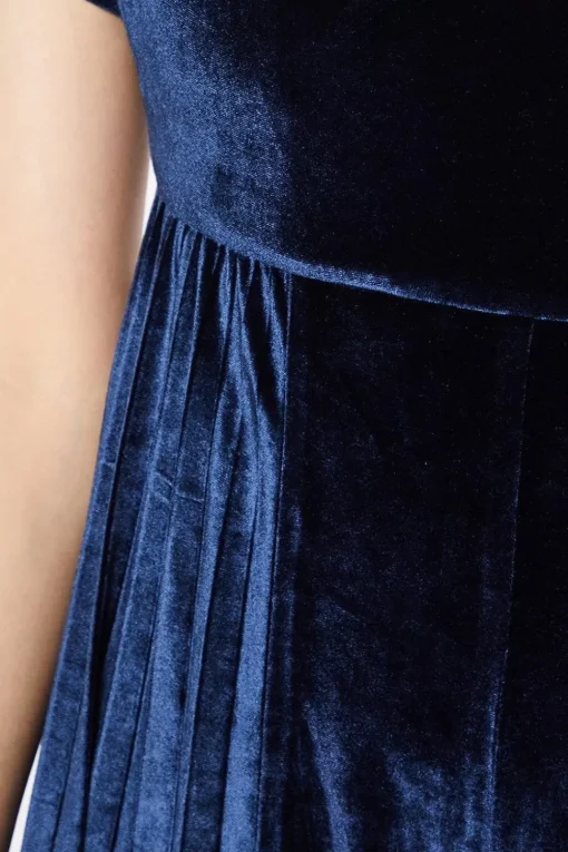 Round Neck Pleated Velvet Jumpsuit