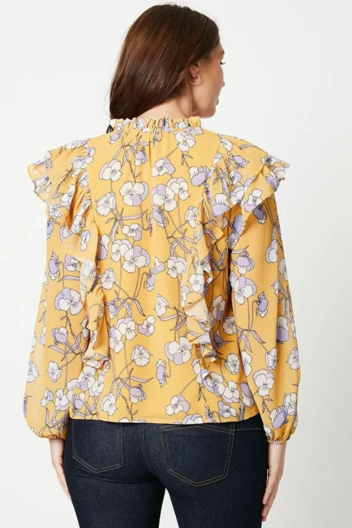Ruffle Top