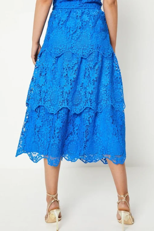 Scallop Lace Tiered Midi Skirt