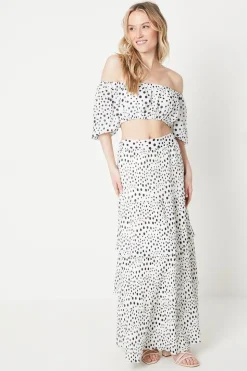 Spot Pleated Tiered Maxi Skirt