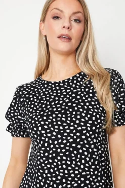 Spot Print Jersey Short Sleeve Shift Dress
