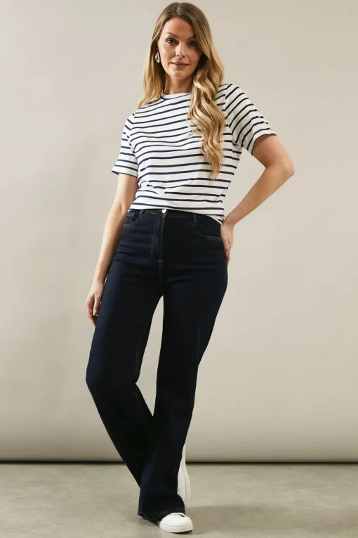 Striped Scallop Detial Relaxed T-Shirt