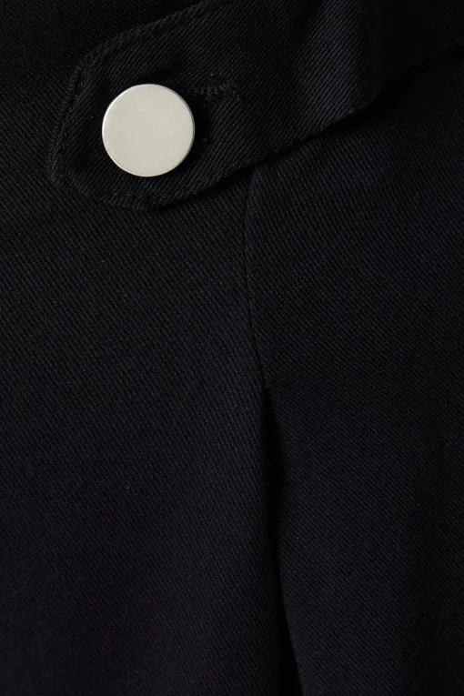 Tab Detail Pleated Turn Back Short