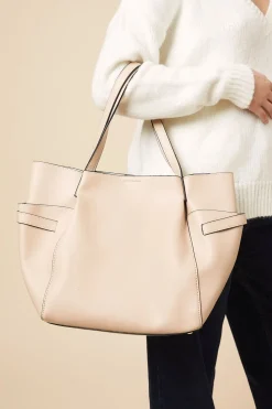 Tammy Winged Tote Bag