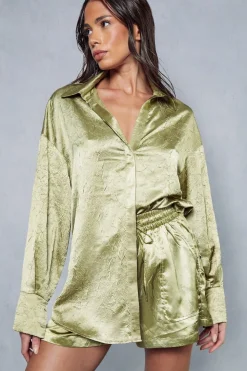 Textured Crinkle Satin Relaxed Shorts
