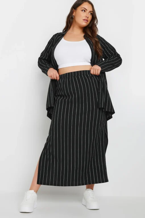 Textured Maxi Skirt