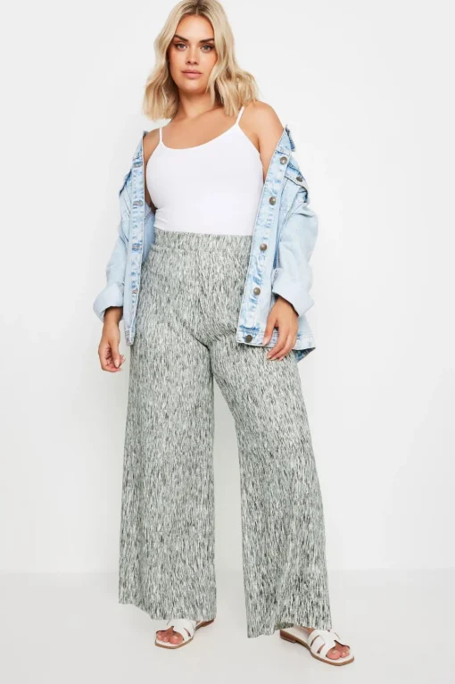 Textured Wide Leg Trousers