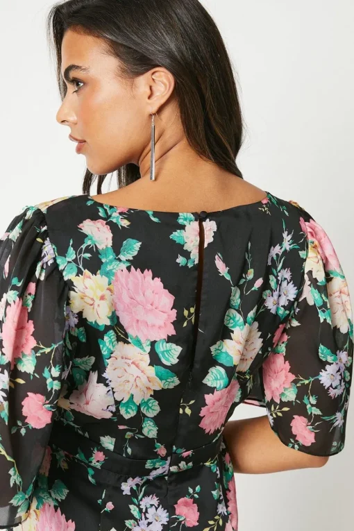 V Neck Fluted Hem Dress