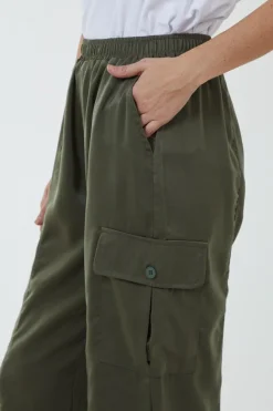 Wide Leg Cargo Trousers